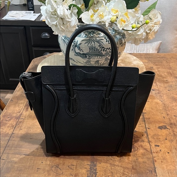 Celine Black Leather Tote Bag - Picture 3 of 11